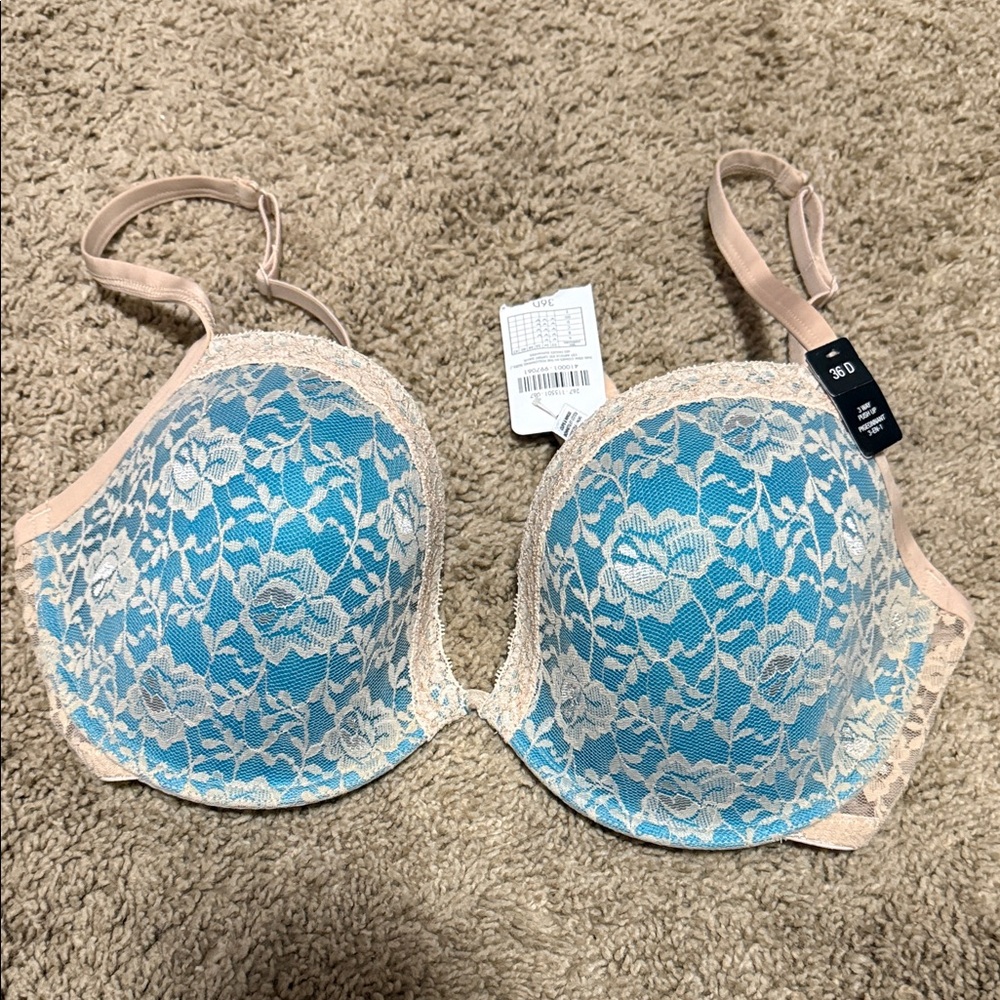 La SENZA Blue and Cream Lace Bra